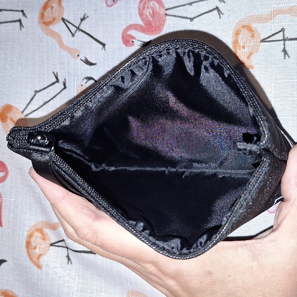 📍State Bags X American Airlines NYC map toiletries/cosmetics/makeup clutch bag - Picture 2 of 11